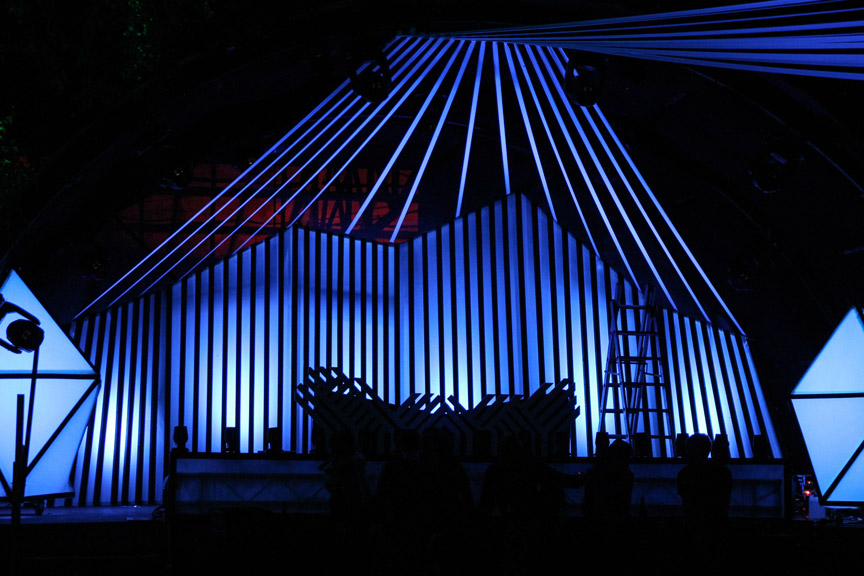 » Schwarzlicht-Event » Fuchsbau-Leuchtband.jpg » Schwarzlicht-Event » Fuchsbau-Leuchtband.jpg