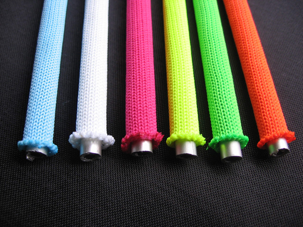 Schnüre gestrickt fluoreszierend