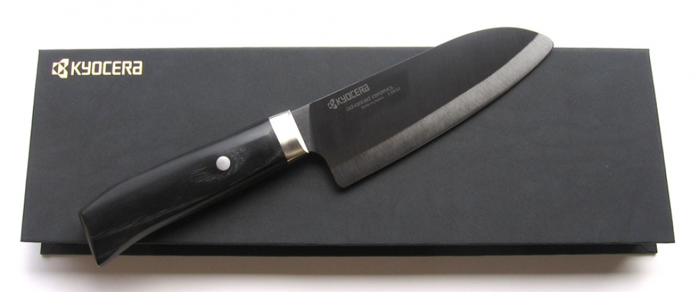 Kyocera Keramikmesser Japan Serie JPN-140 BK 14cm Klinge - Santokumesser (kJPN-140)